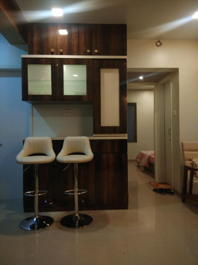 Parishreya Holiday Home Лонавала Екстериор снимка
